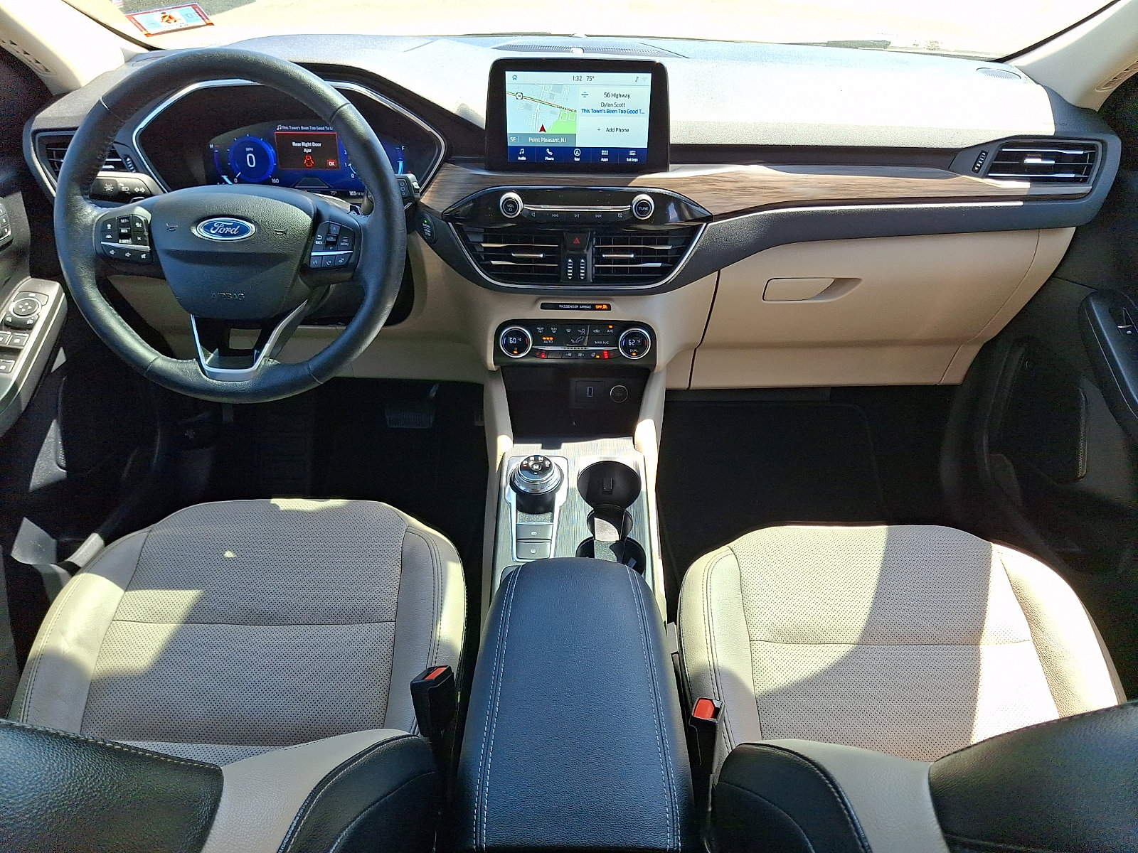 Certified 2020 Ford Escape Titanium AWD/4WD image 15