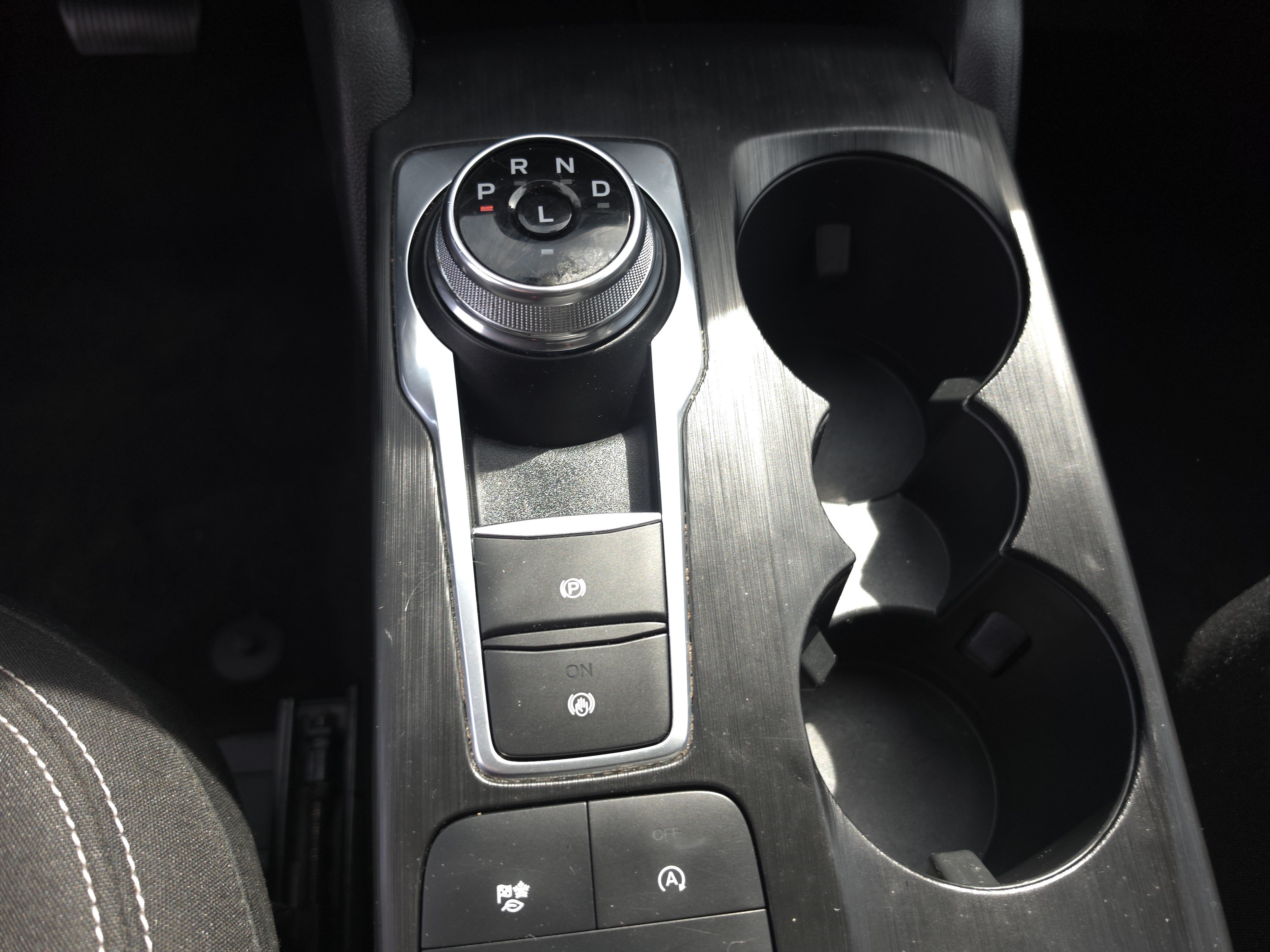 Certified 2024 Ford Escape Active AWD/4WD image 19