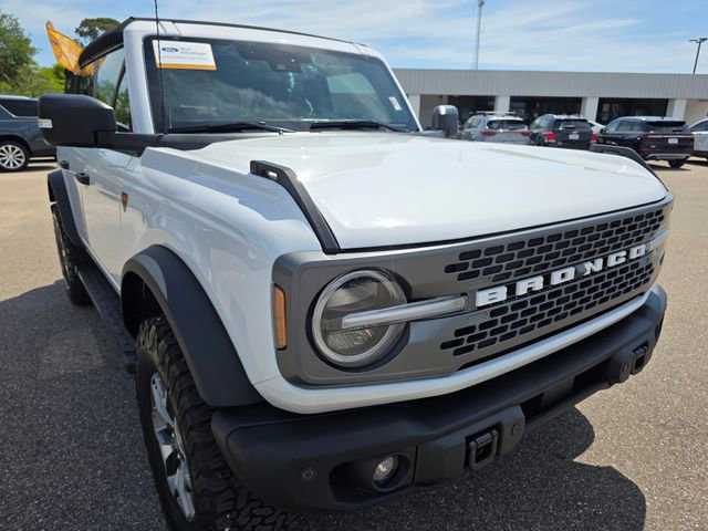 Certified 2025 Ford Bronco Badlands AWD/4WD image 2
