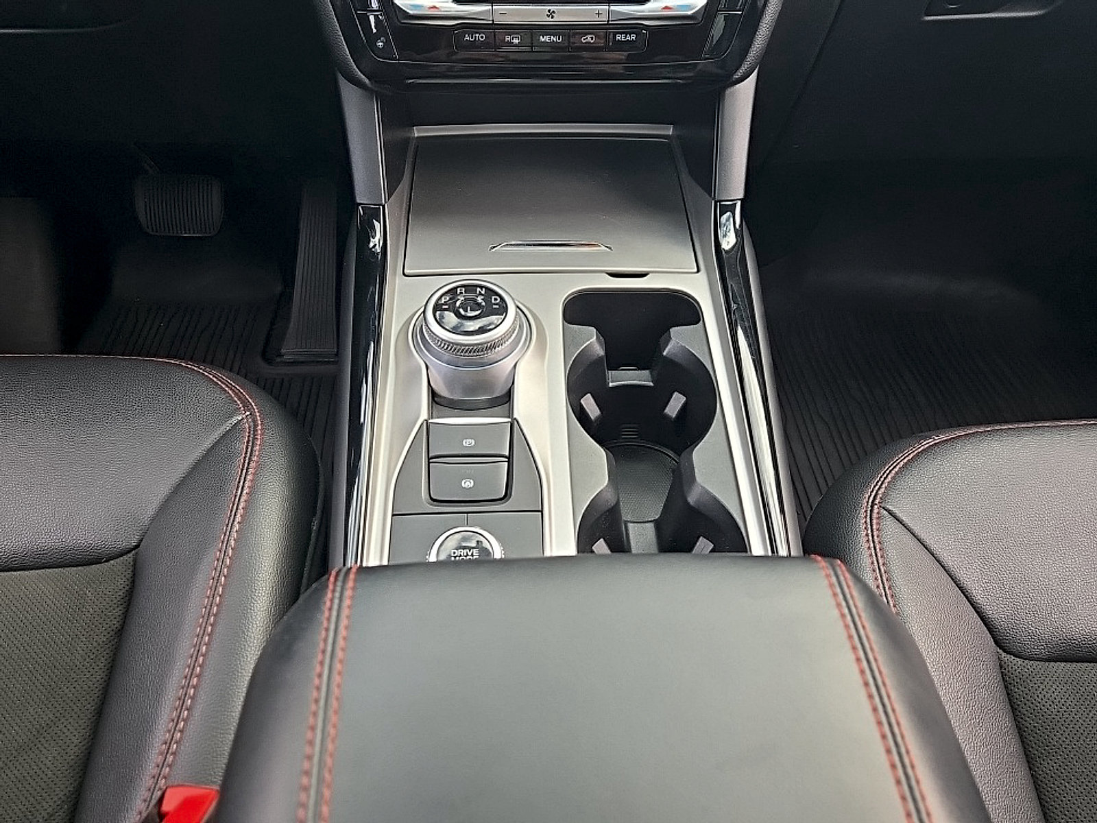Certified 2023 Ford Explorer ST-Line AWD/4WD image 20