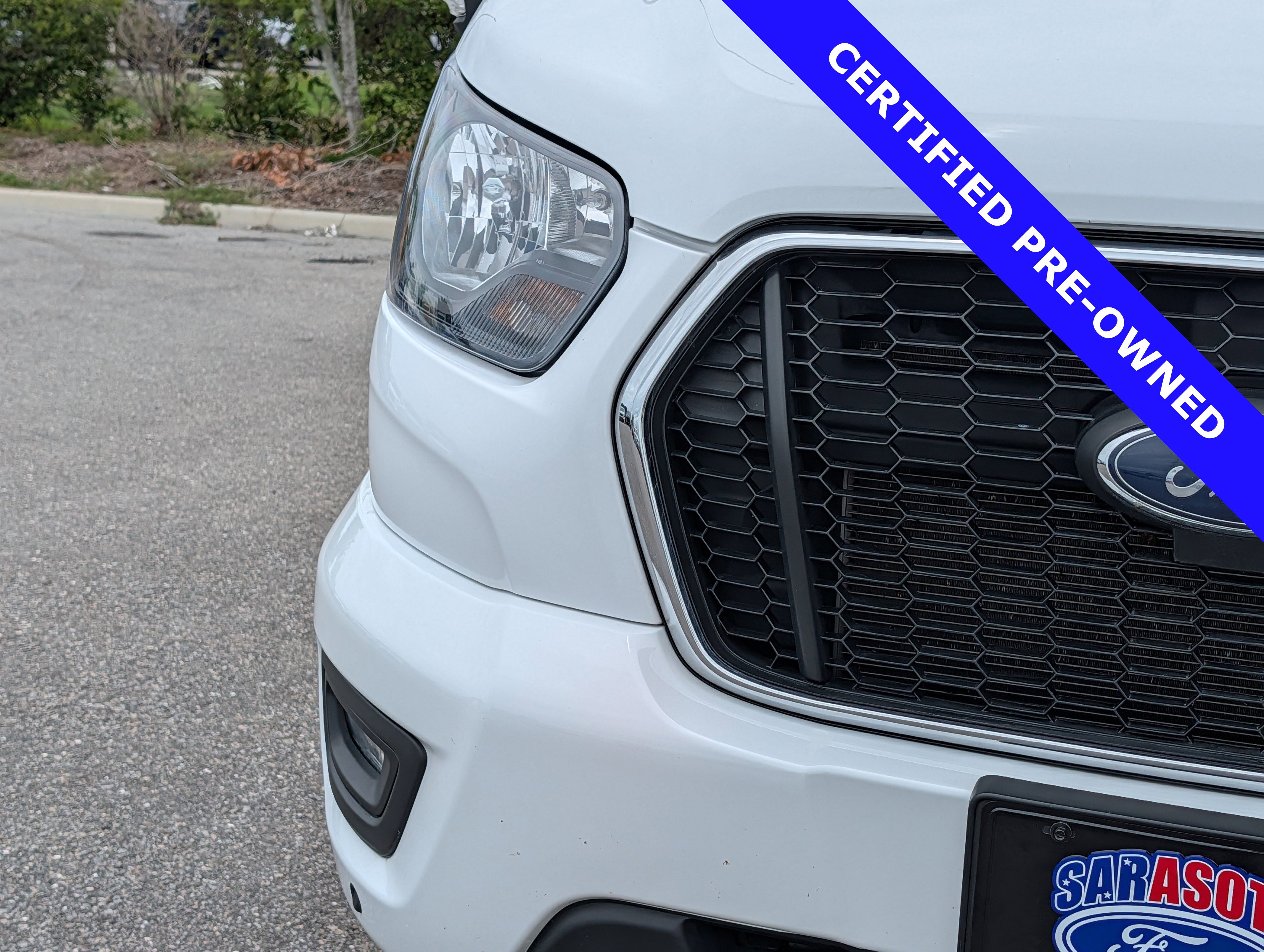 Certified 2025 Ford Transit 350 XLT RWD image 9