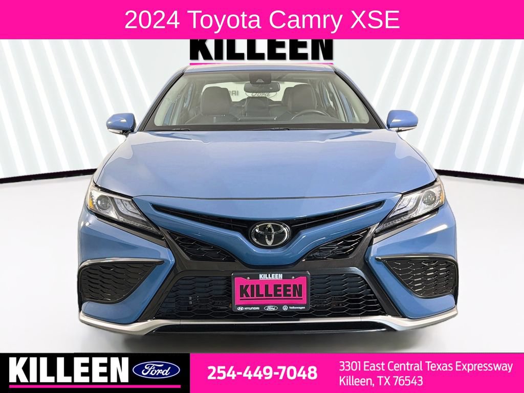 Used 2024 Toyota Camry XSE FWD image 2