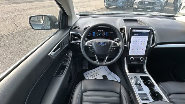 Certified 2024 Ford Edge SEL w/ Convenience Package image 15