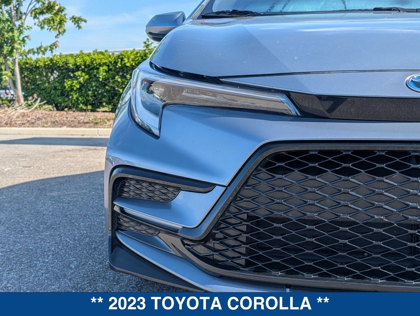 Used 2023 Toyota Corolla SE image 9