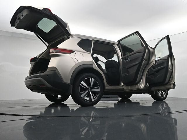 Used 2021 Nissan Rogue SL AWD/4WD image 45