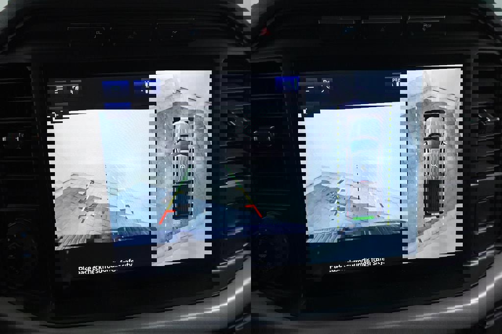 Certified 2022 Ford F150 XLT w/ Equipment Group 302A High image 19