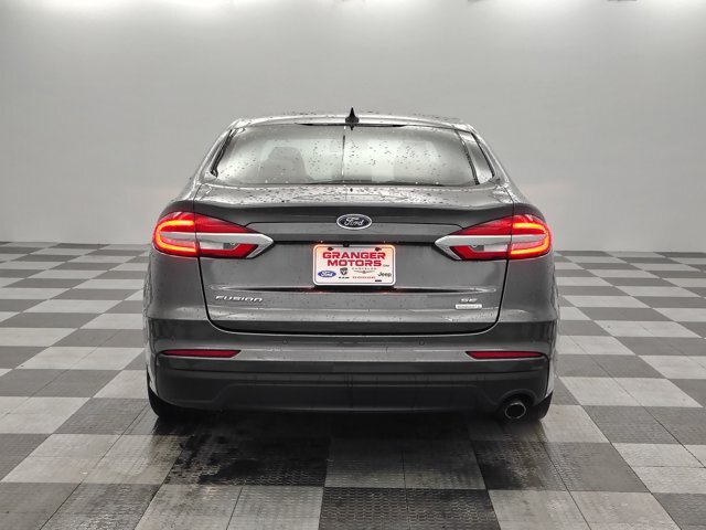 Certified 2019 Ford Fusion SE FWD image 10