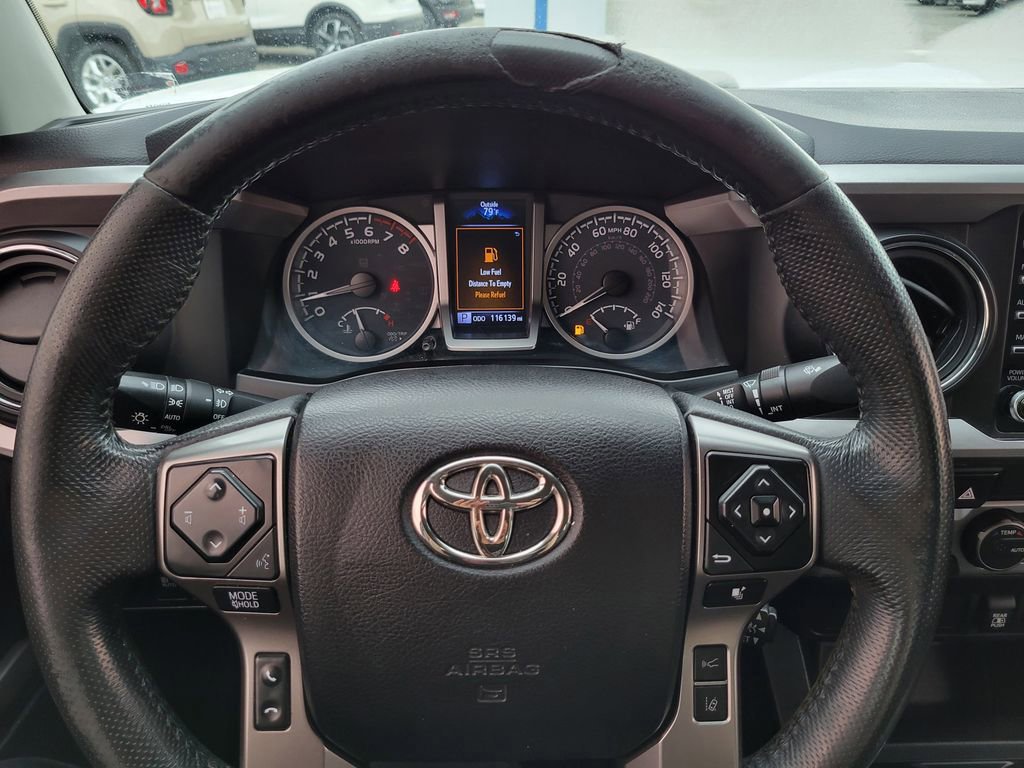Used 2021 Toyota Tacoma SR5 image 31