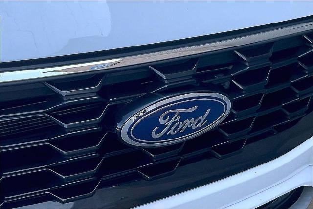 Certified 2023 Ford Escape ST-Line w/ Tech Pack #1 FWD image 33