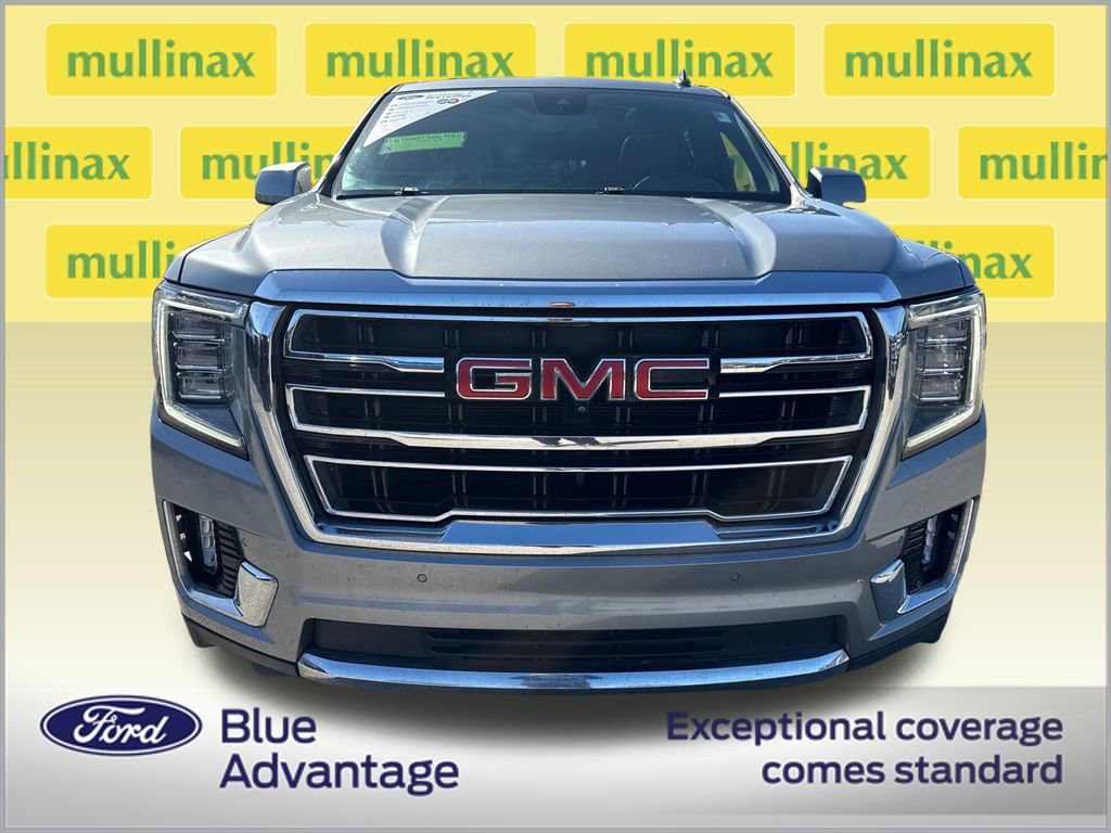 Used 2023 GMC Yukon SLT w/ SLT Luxury Package image 12