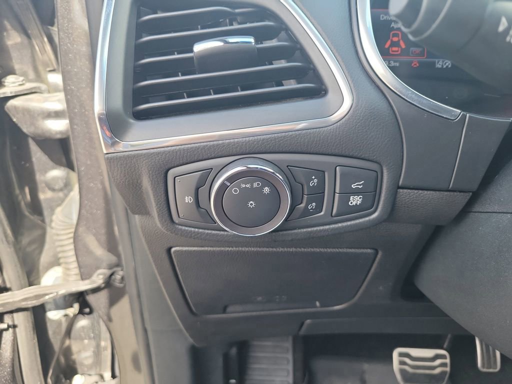 Certified 2020 Ford Edge ST w/ Equipment Group 401A image 30