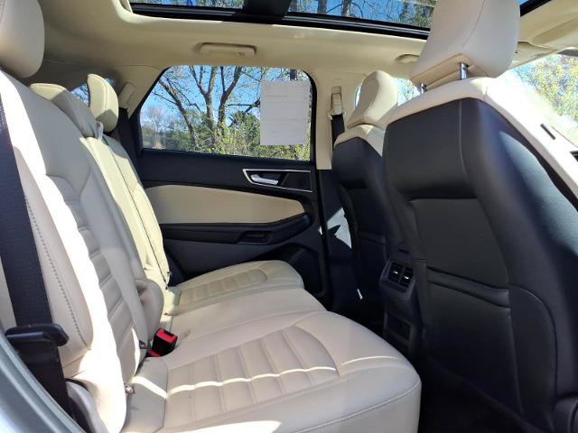 Certified 2023 Ford Edge SEL w/ Convenience Package AWD/4WD image 12