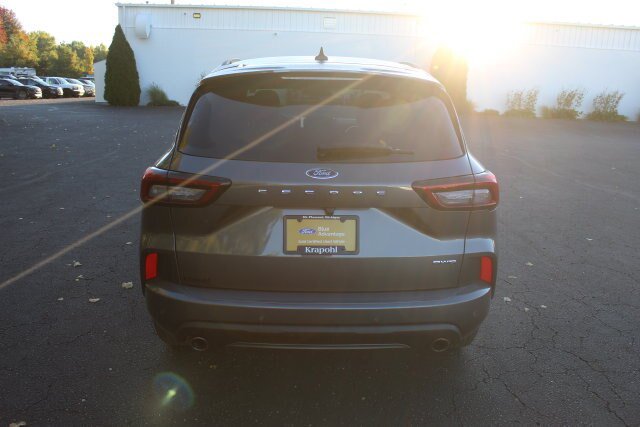 Certified 2024 Ford Escape ST-Line w/ Tech Pack #1 AWD/4WD image 16