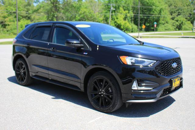 Certified 2023 Ford Edge ST-Line AWD/4WD image 3