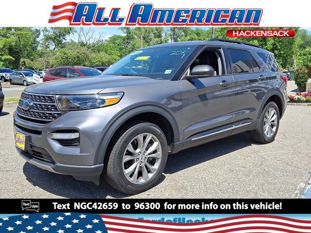 Certified 2022 Ford Explorer XLT w/ Equipment Group 202A