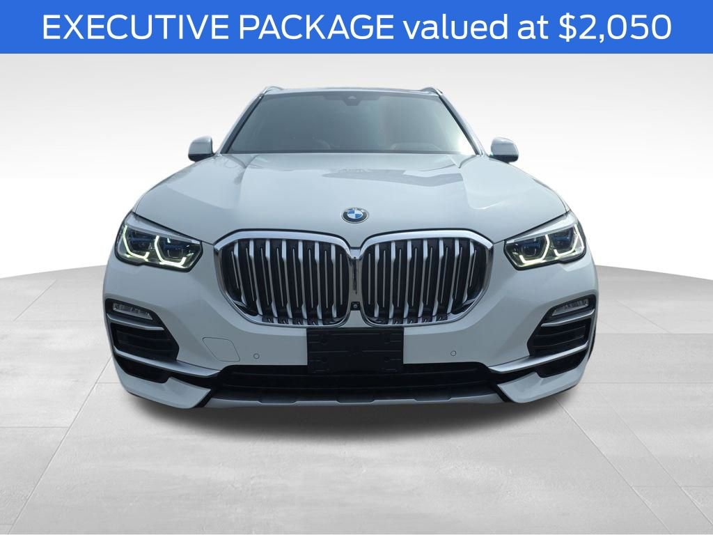 Used 2019 BMW X5 xDrive40i w/ Executive Package AWD/4WD image 3
