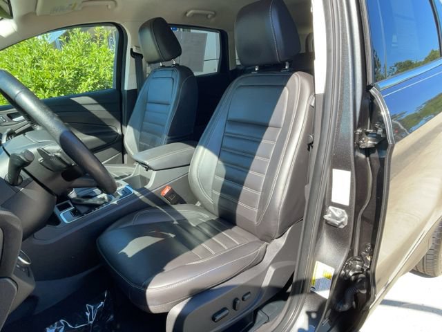 Certified 2017 Ford Escape Titanium AWD/4WD image 14