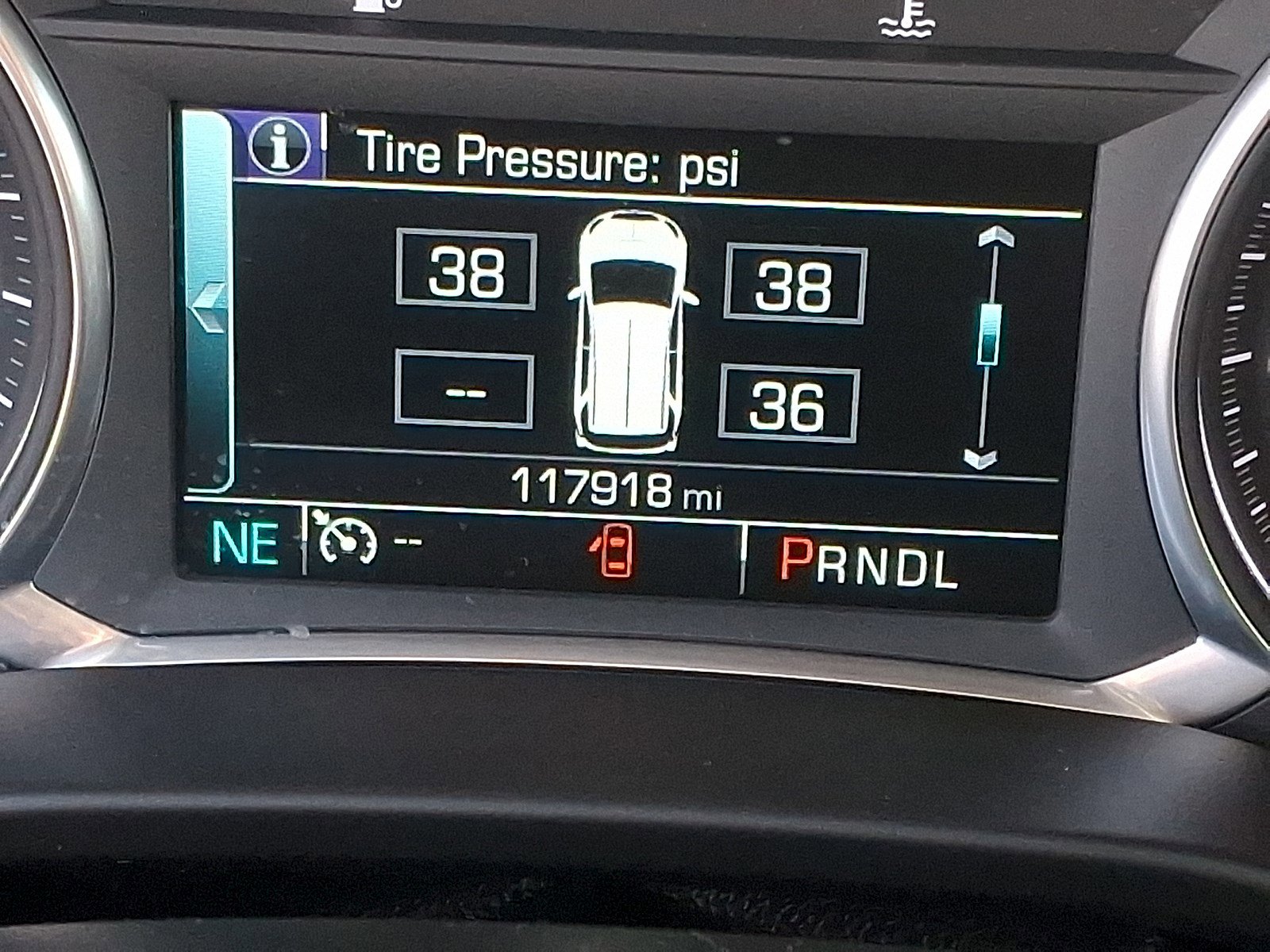 Used 2019 GMC Acadia SLT image 17