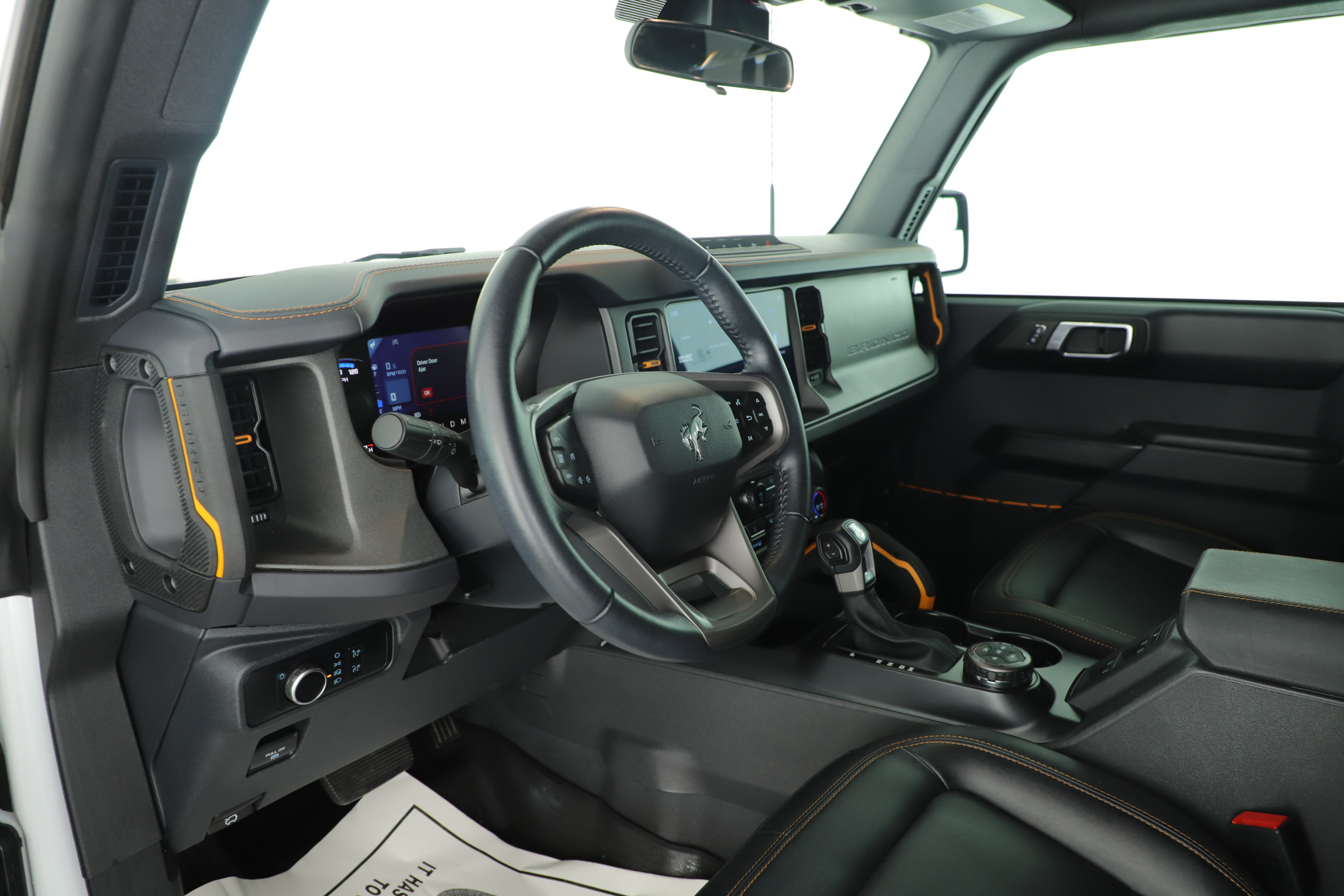 Certified 2024 Ford Bronco Badlands AWD/4WD image 9
