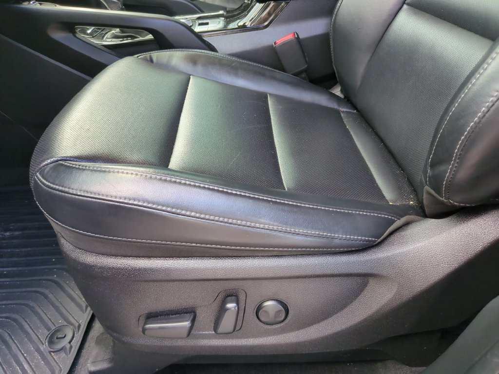 Used 2023 Kia Telluride S FWD image 25
