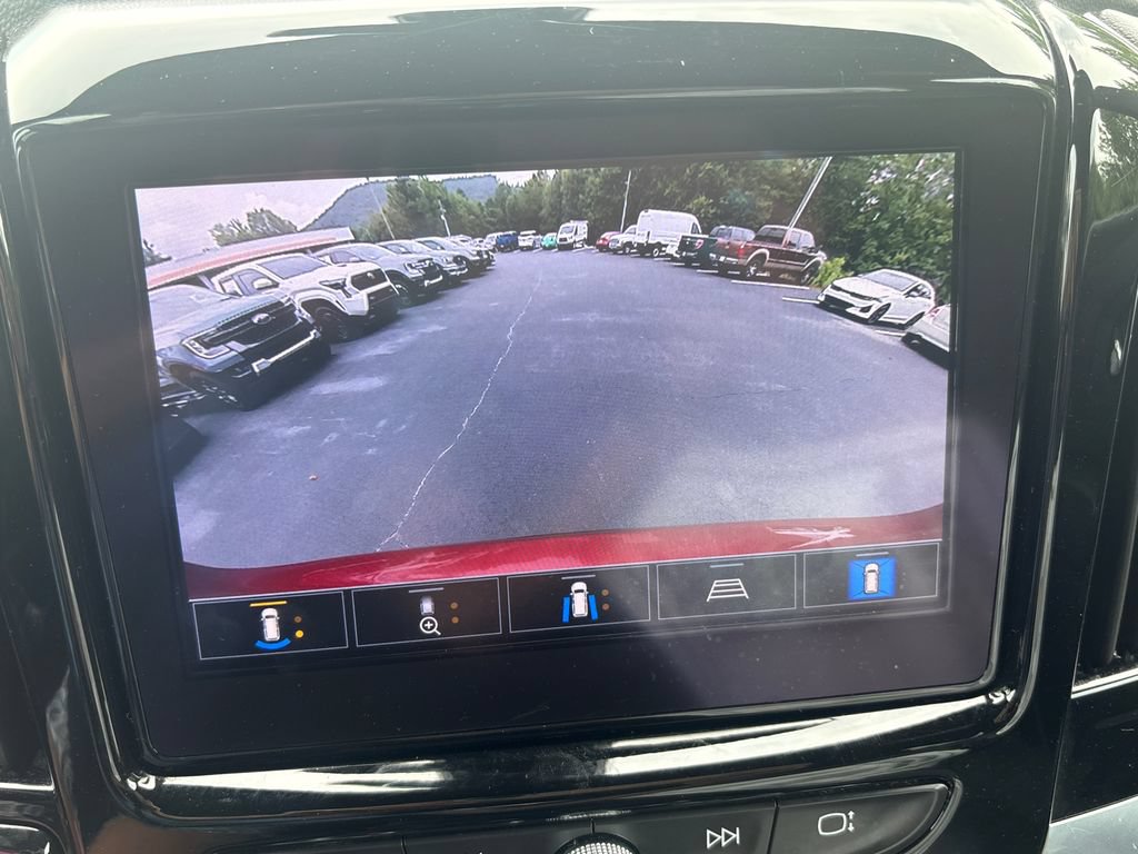 Used 2022 Chevrolet Traverse RS FWD image 26