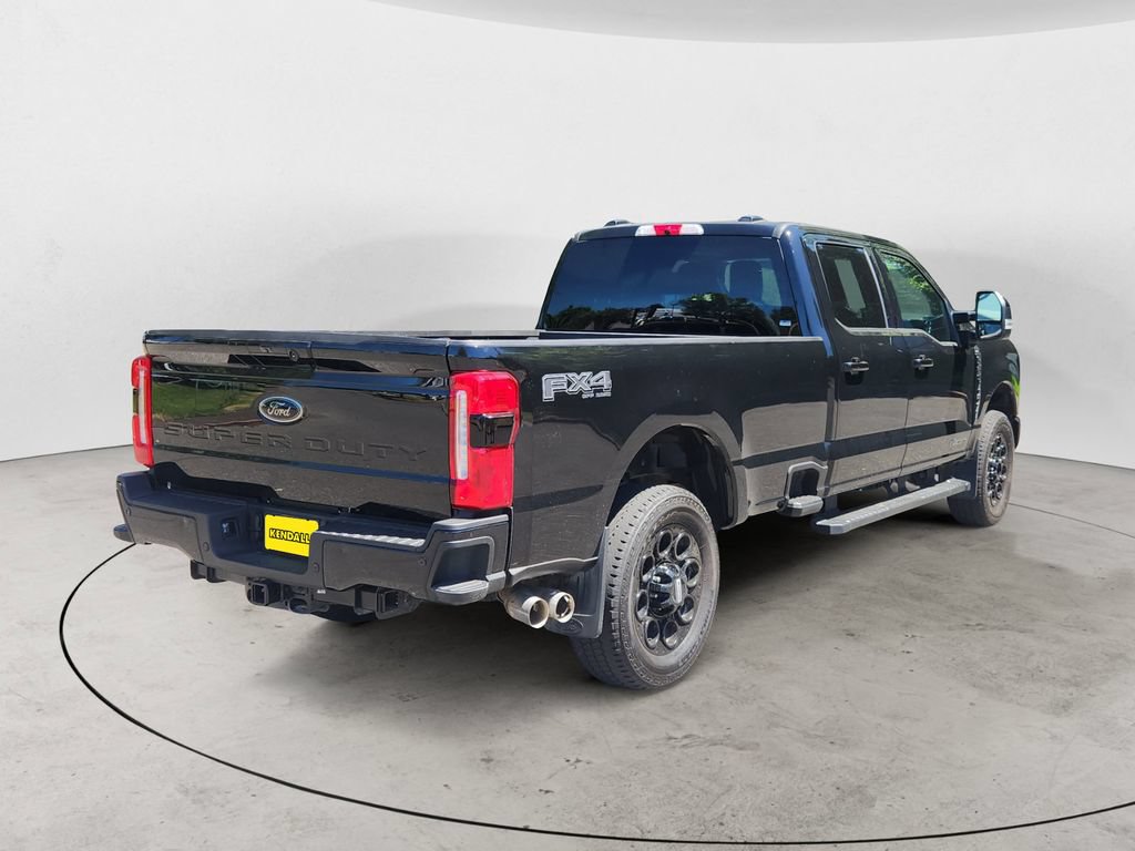 Certified 2025 Ford F350 Lariat w/ Black Appearance Package AWD/4WD image 5