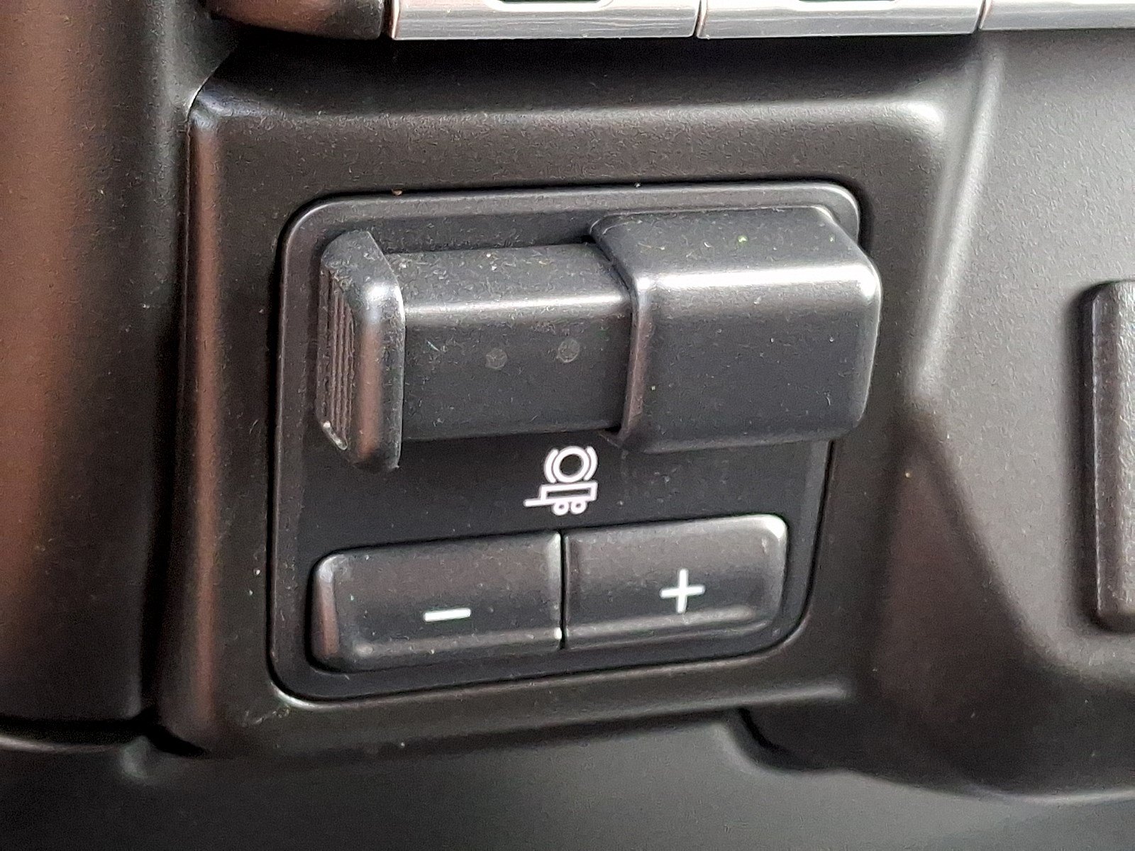 Used 2024 Chevrolet Silverado 3500 W/T w/ WT Convenience Package AWD/4WD image 22