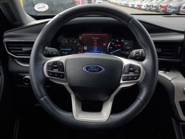 Certified 2023 Ford Explorer XLT w/ Equipment Group 202A image 30