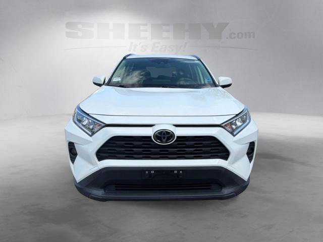 Used 2020 Toyota RAV4 XLE Premium AWD/4WD image 17