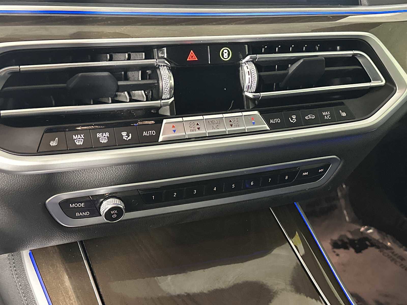 Used 2022 BMW X5 sDrive40i w/ Premium Package image 24