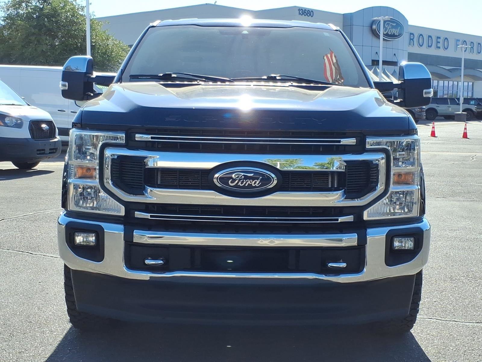 Certified 2022 Ford F250 XLT w/ XLT Premium Package AWD/4WD image 8