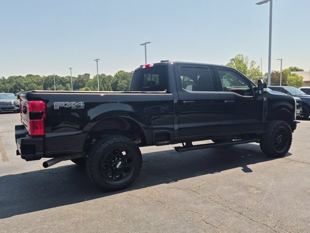 Certified 2024 Ford F250 Lariat w/ Lariat Ultimate Package AWD/4WD image 4