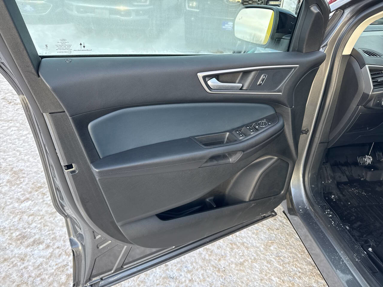 Certified 2022 Ford Edge SEL w/ Sport Appearance Package image 23