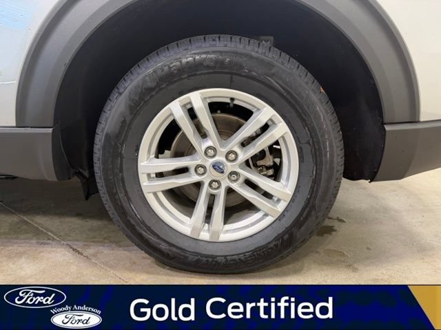 Certified 2024 Ford Explorer XLT w/ Equipment Group 202A AWD/4WD image 8