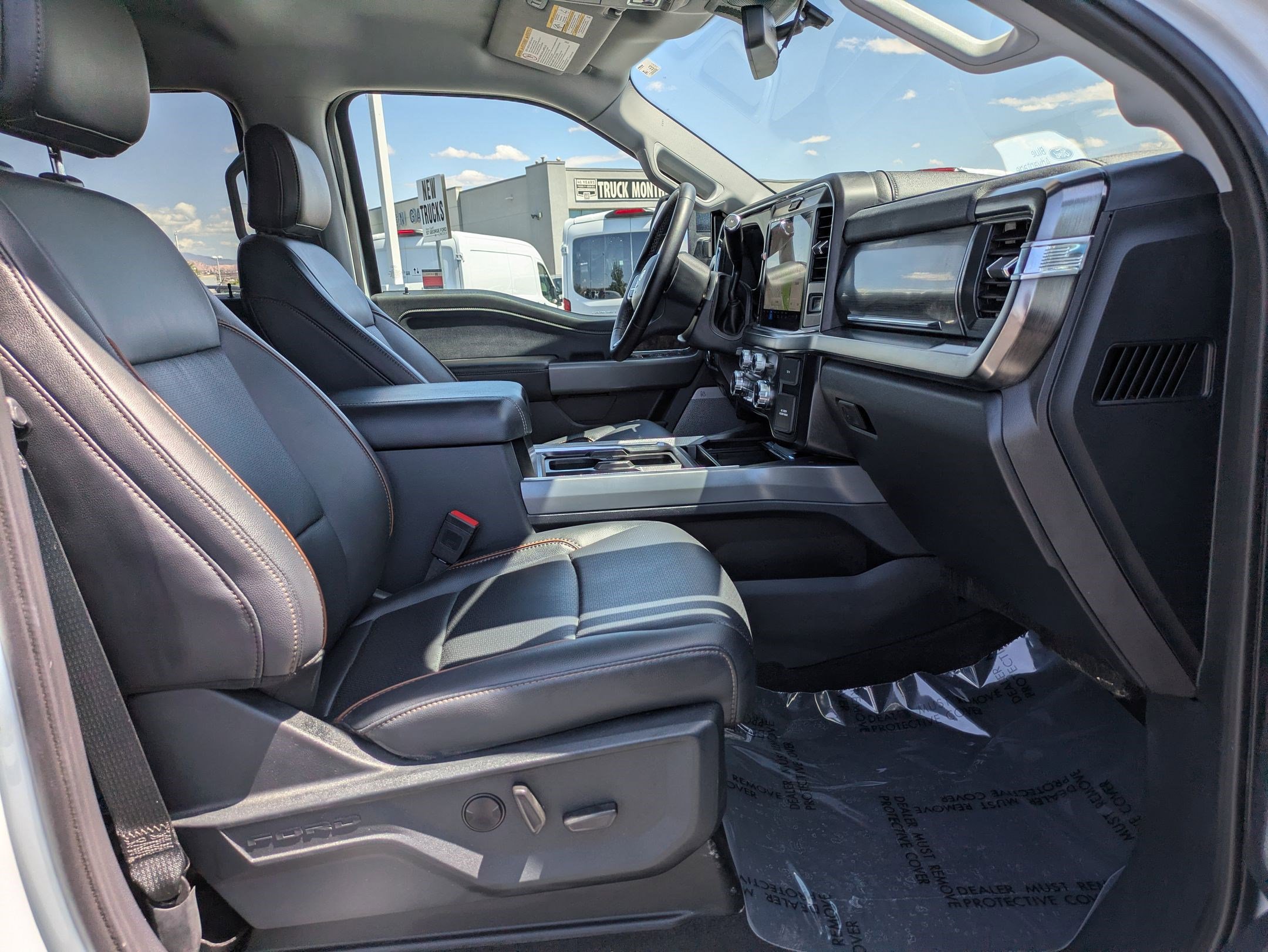 Certified 2025 Ford F250 Lariat AWD/4WD image 33