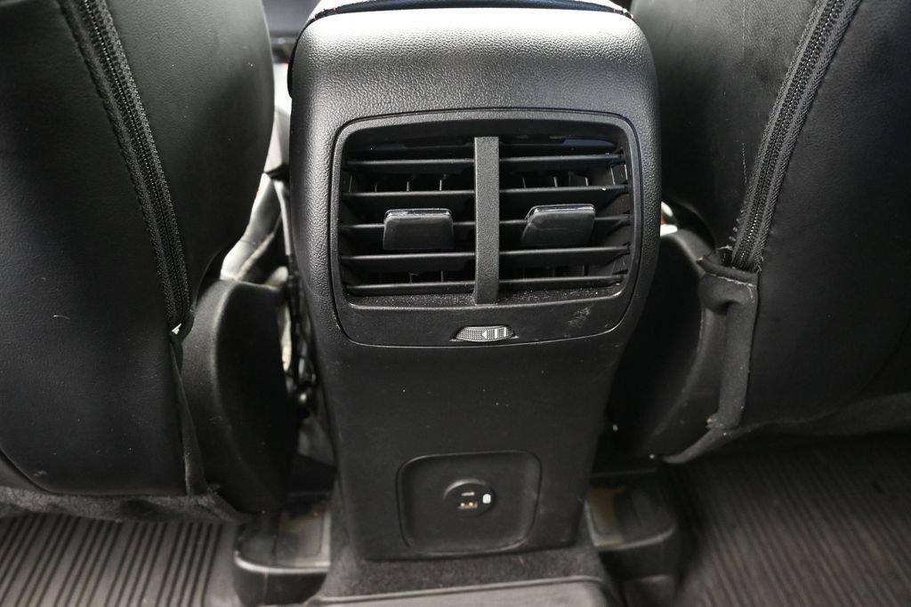 Certified 2023 Ford Escape ST-Line Select AWD/4WD image 21