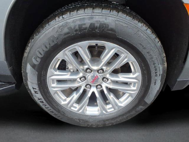 Used 2021 GMC Yukon SLT w/ SLT Premium Package image 9