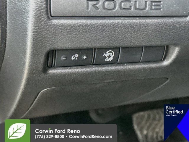 Used 2026 Nissan Rogue S FWD image 13