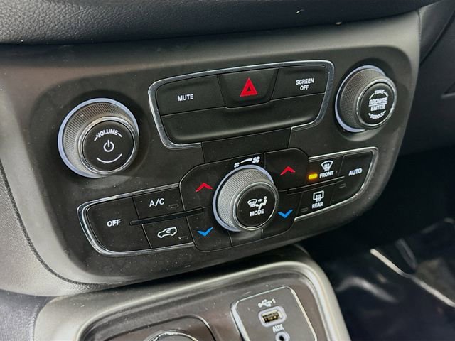 Used 2019 Jeep Compass Sport image 15