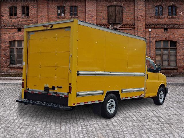Used 2021 GMC Savana 3500 w/ Power Convenience Package RWD image 4