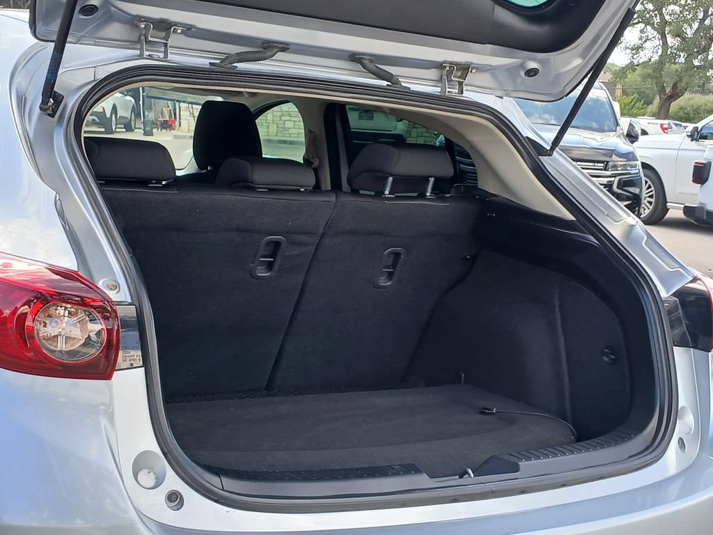 Used 2017 MAZDA MAZDA3 Sport FWD image 25