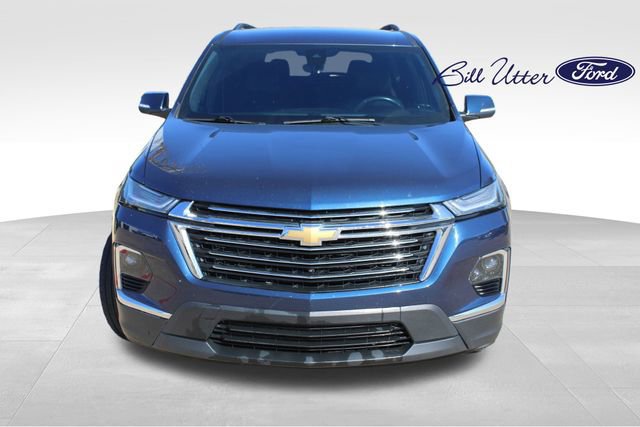 Used 2022 Chevrolet Traverse LT w/ LT Premium Package image 8