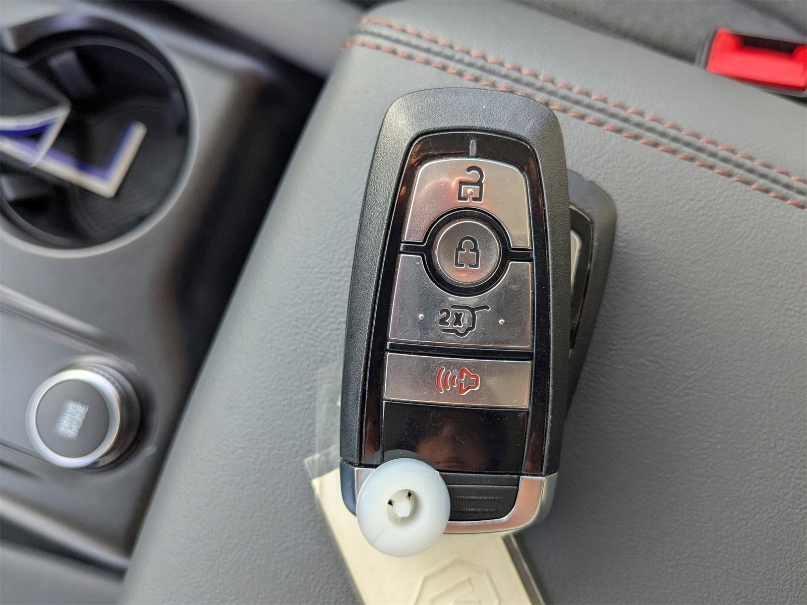 Certified 2025 Ford Explorer Active image 35