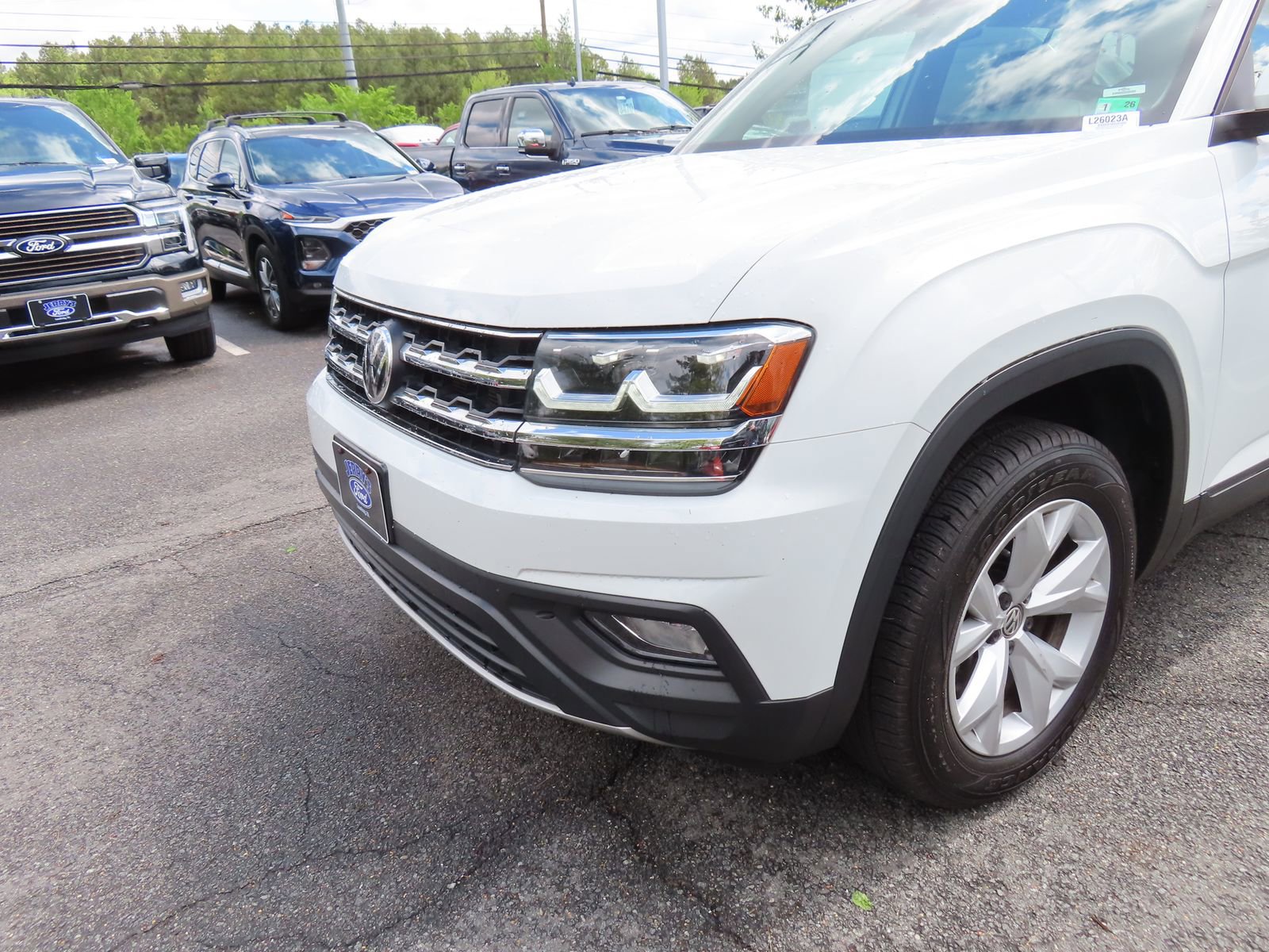 Used 2019 Volkswagen Atlas SE w/ Towing Package AWD/4WD image 8