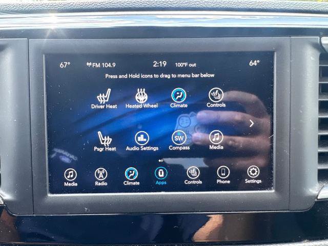 Used 2020 Chrysler Pacifica Touring-L FWD image 31