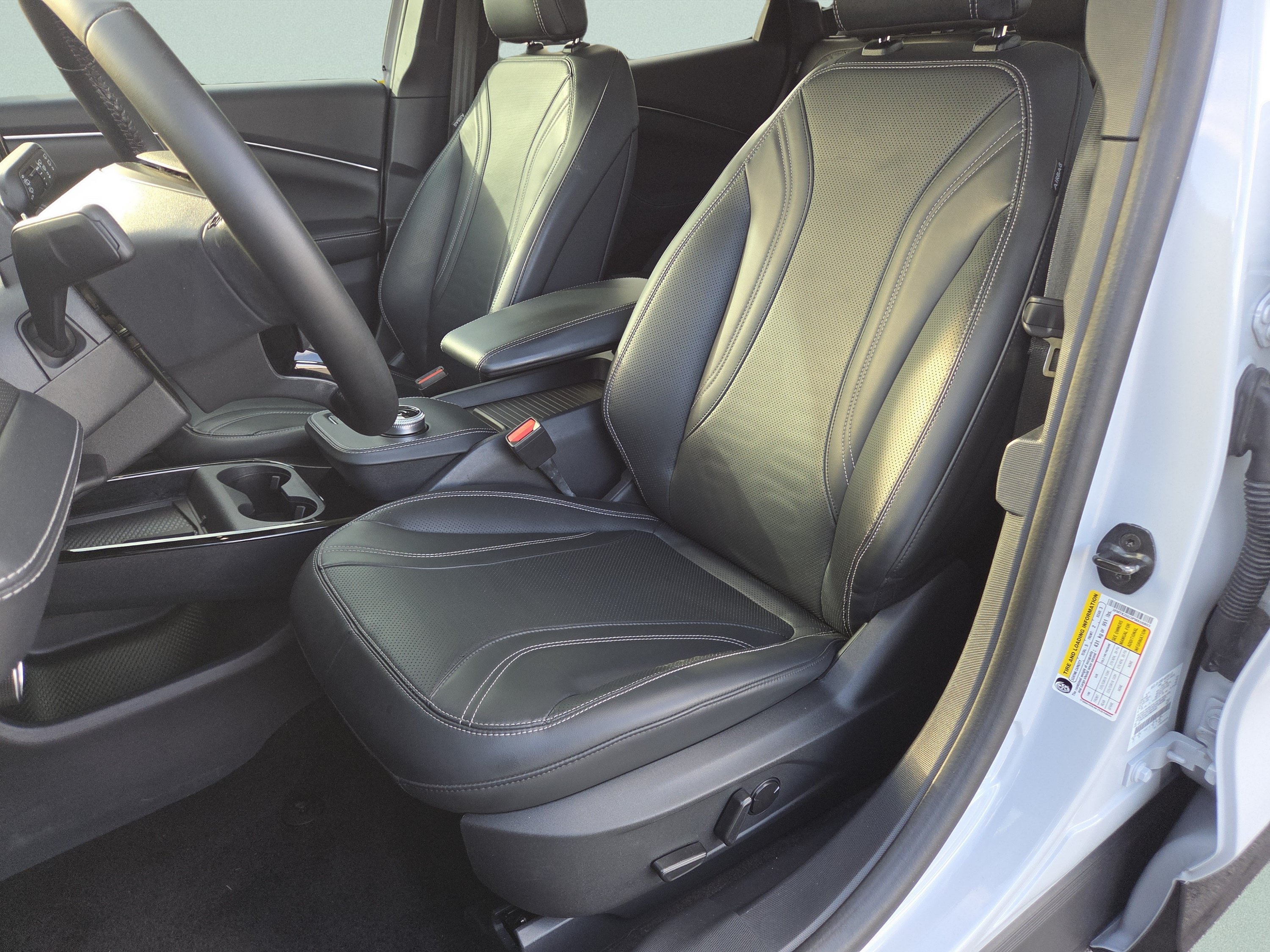 Certified 2023 Ford Mustang Mach-E Premium AWD/4WD image 6