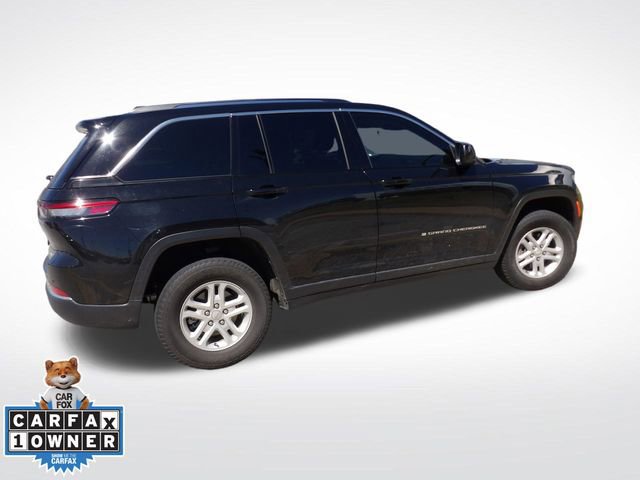 Used 2023 Jeep Grand Cherokee Laredo AWD/4WD image 11