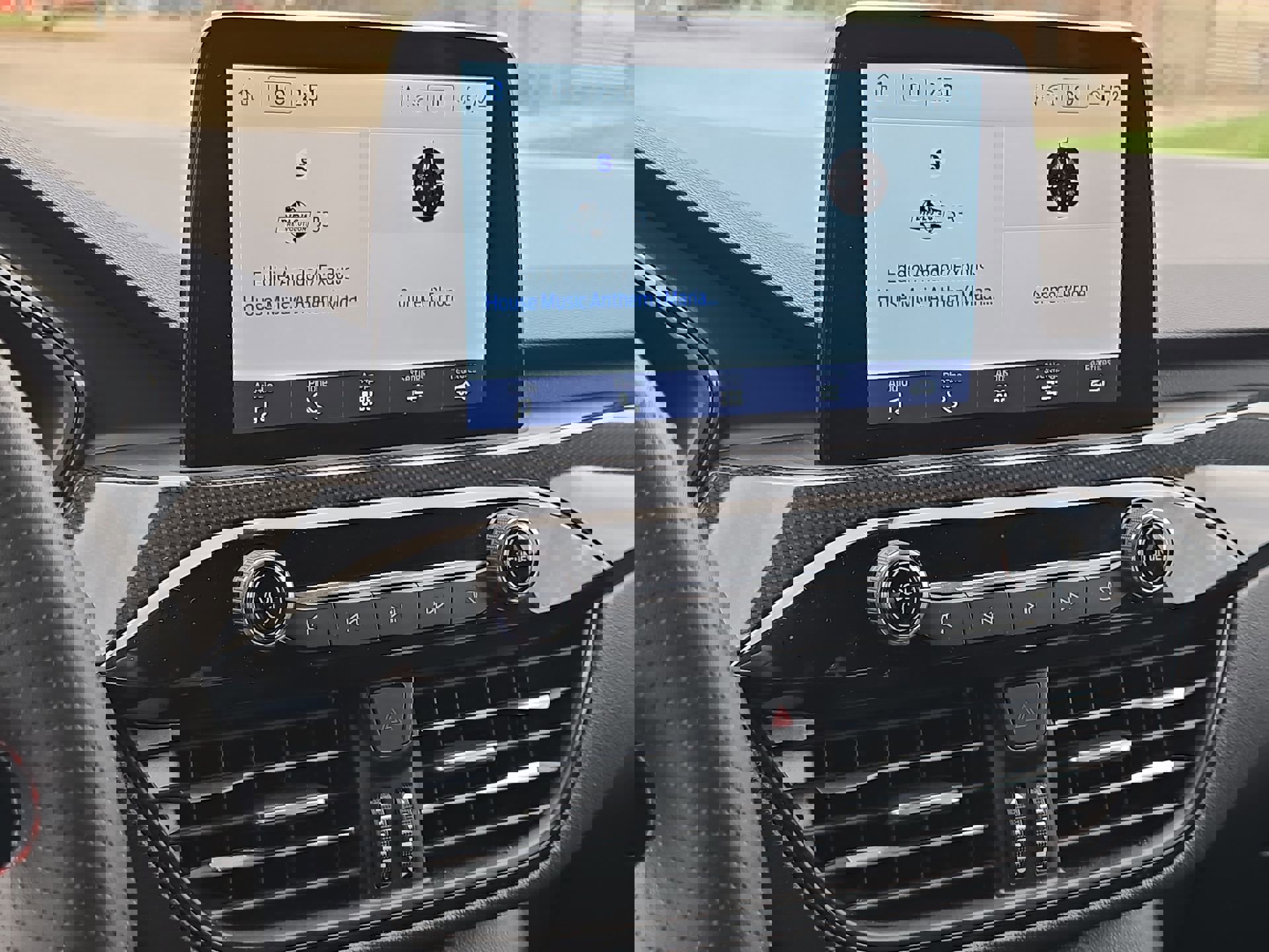 Certified 2025 Ford Escape ST-Line Select image 16