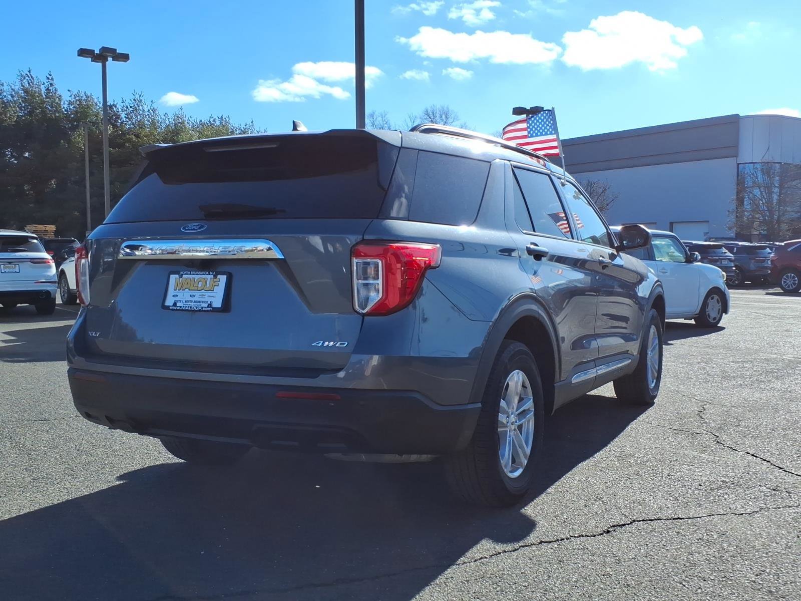 Certified 2022 Ford Explorer XLT image 6