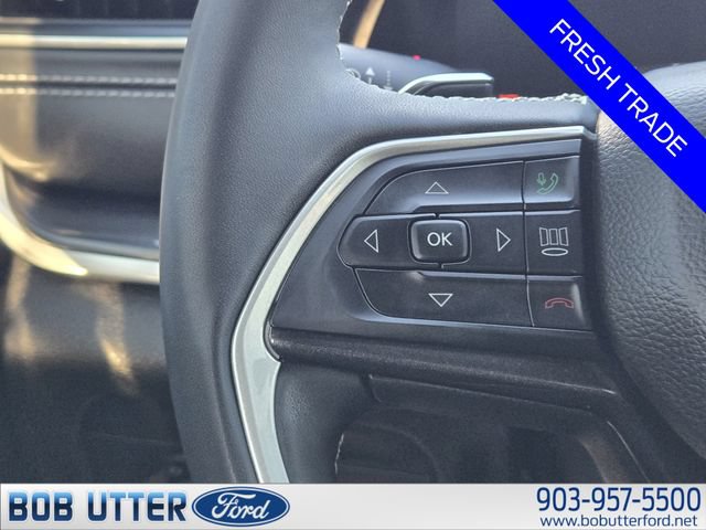 Used 2023 Jeep Grand Cherokee Altitude AWD/4WD image 26